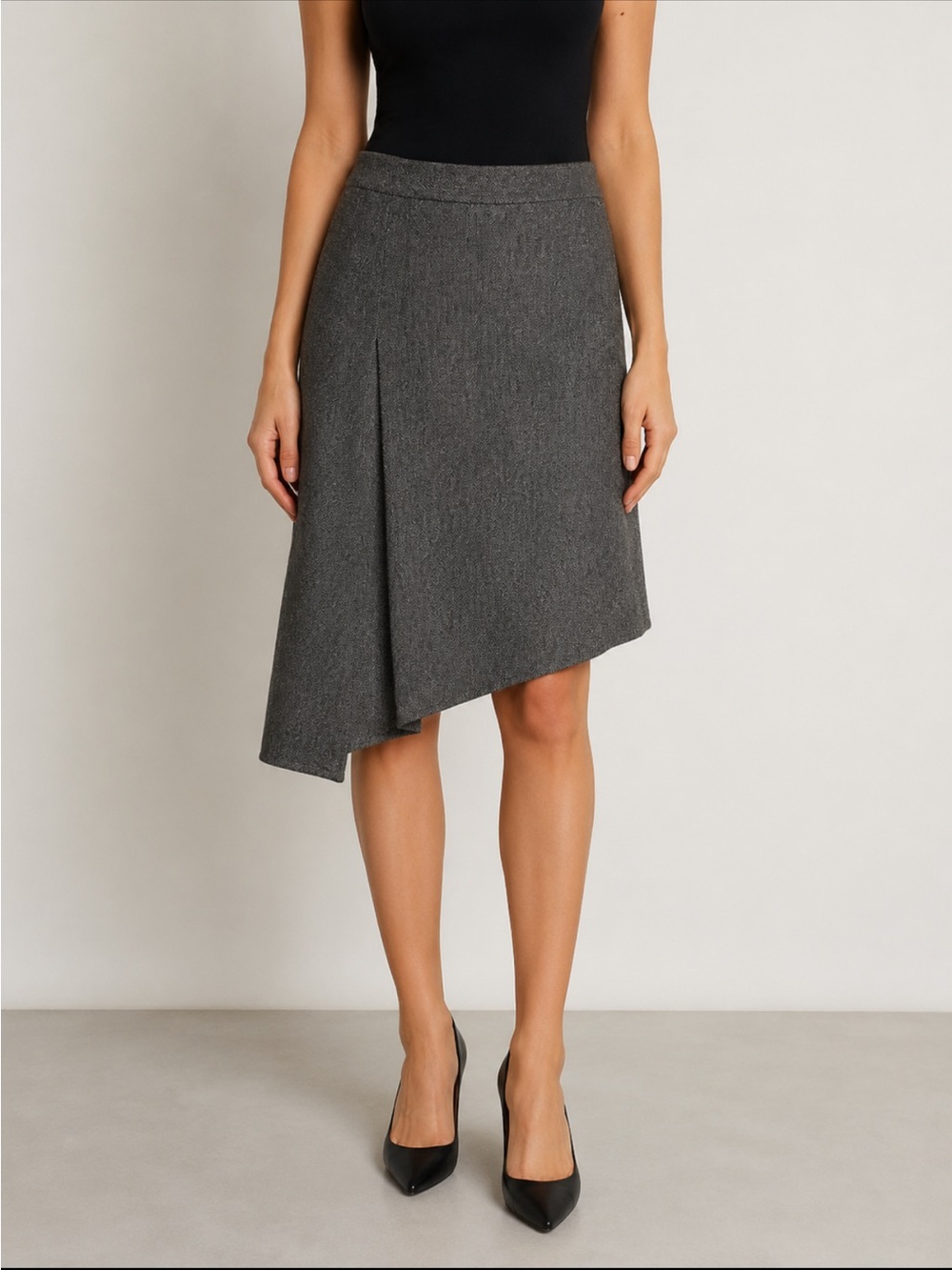 MaxMara Tweedy Asymmetrical Hem Skirt Size 6